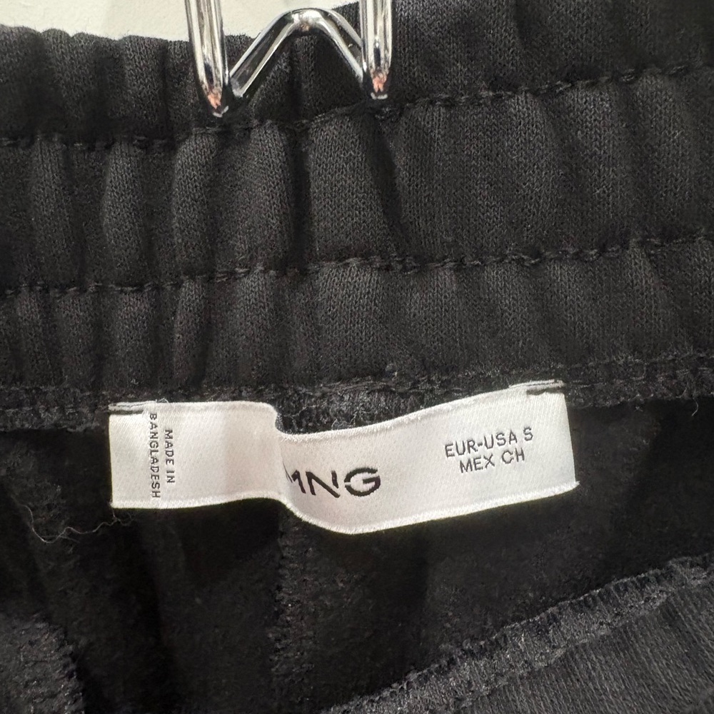 Women’s Mango black wide leg sweatpants size small with pockets - Picture 4 of 7